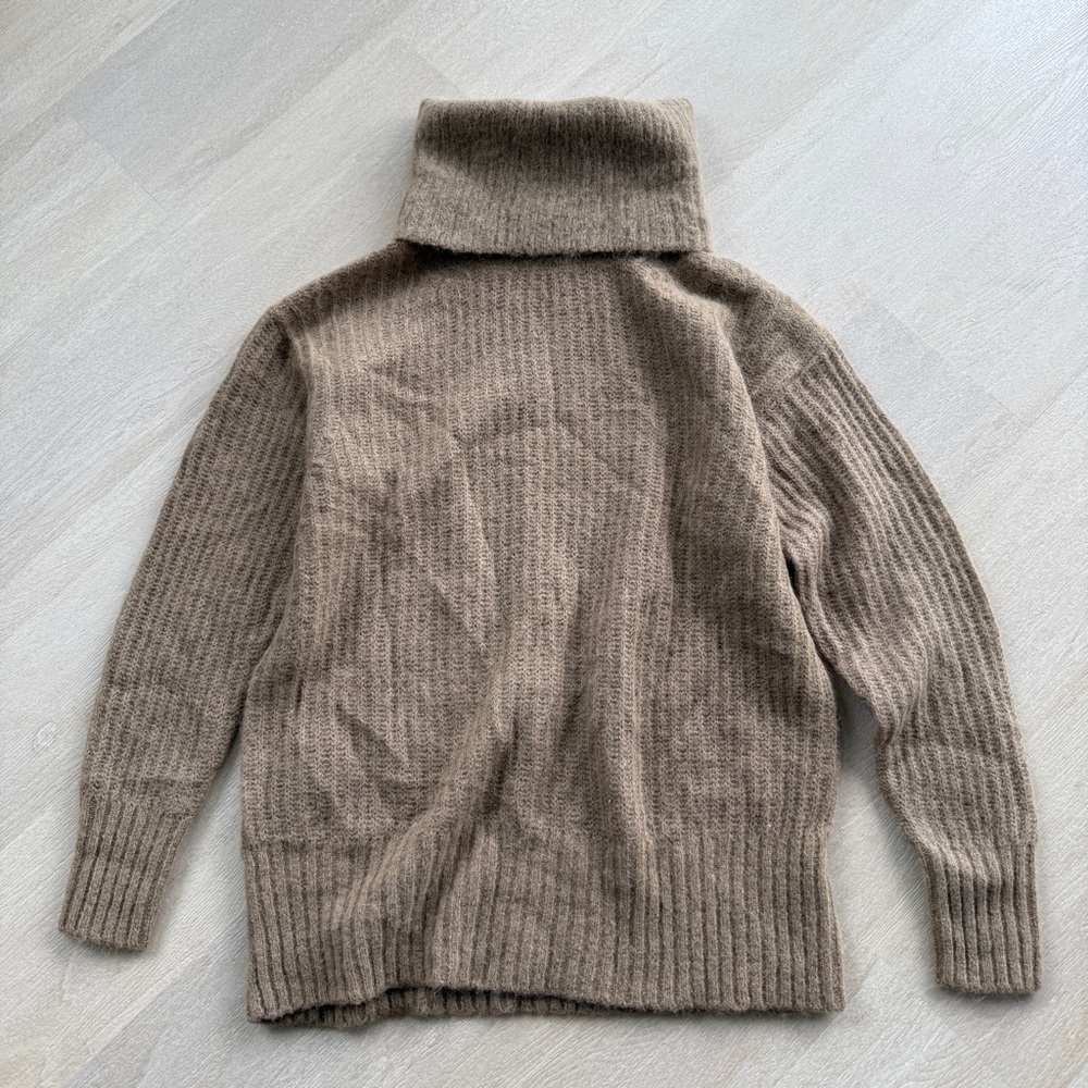 Collared Oversized Alpaca Sweater